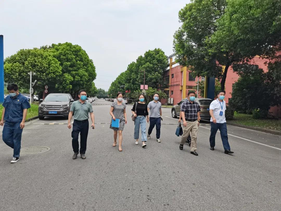 南京金陵金箔集團(tuán),金箔包裝，煙草包裝、食品包裝、藥品包裝、社會(huì)包裝、工業(yè)包裝